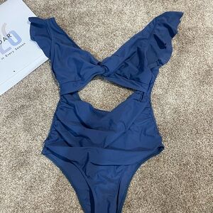Navy Blue Cupshe woman’s medium M Ruffle One-Piece Swimsuit